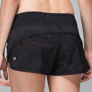 Lululemon Run: Speed Short Savasana CAMO 20cm New Black – NWT – Size 8